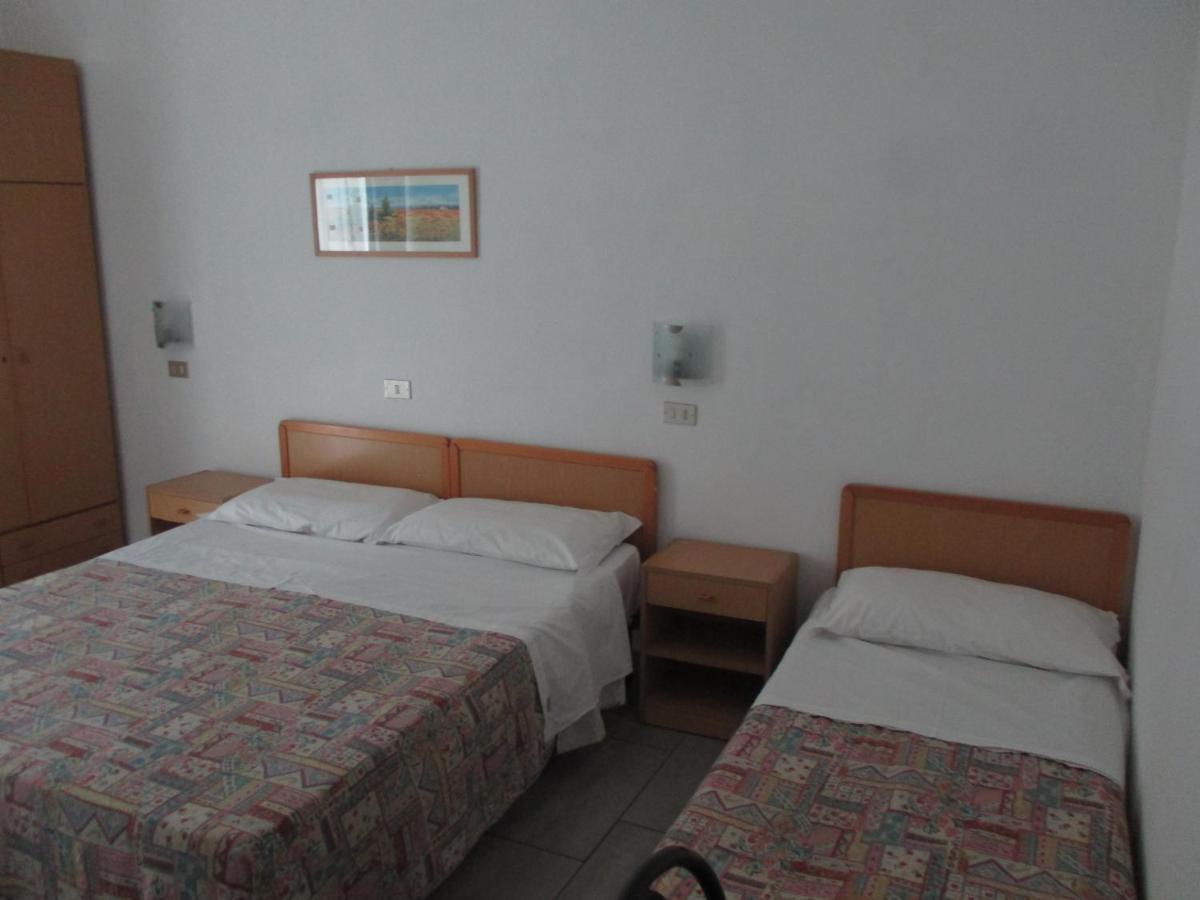 Hotel Abamar Rimini Exteriör bild