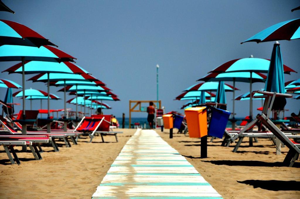 Hotel Abamar Rimini Exteriör bild