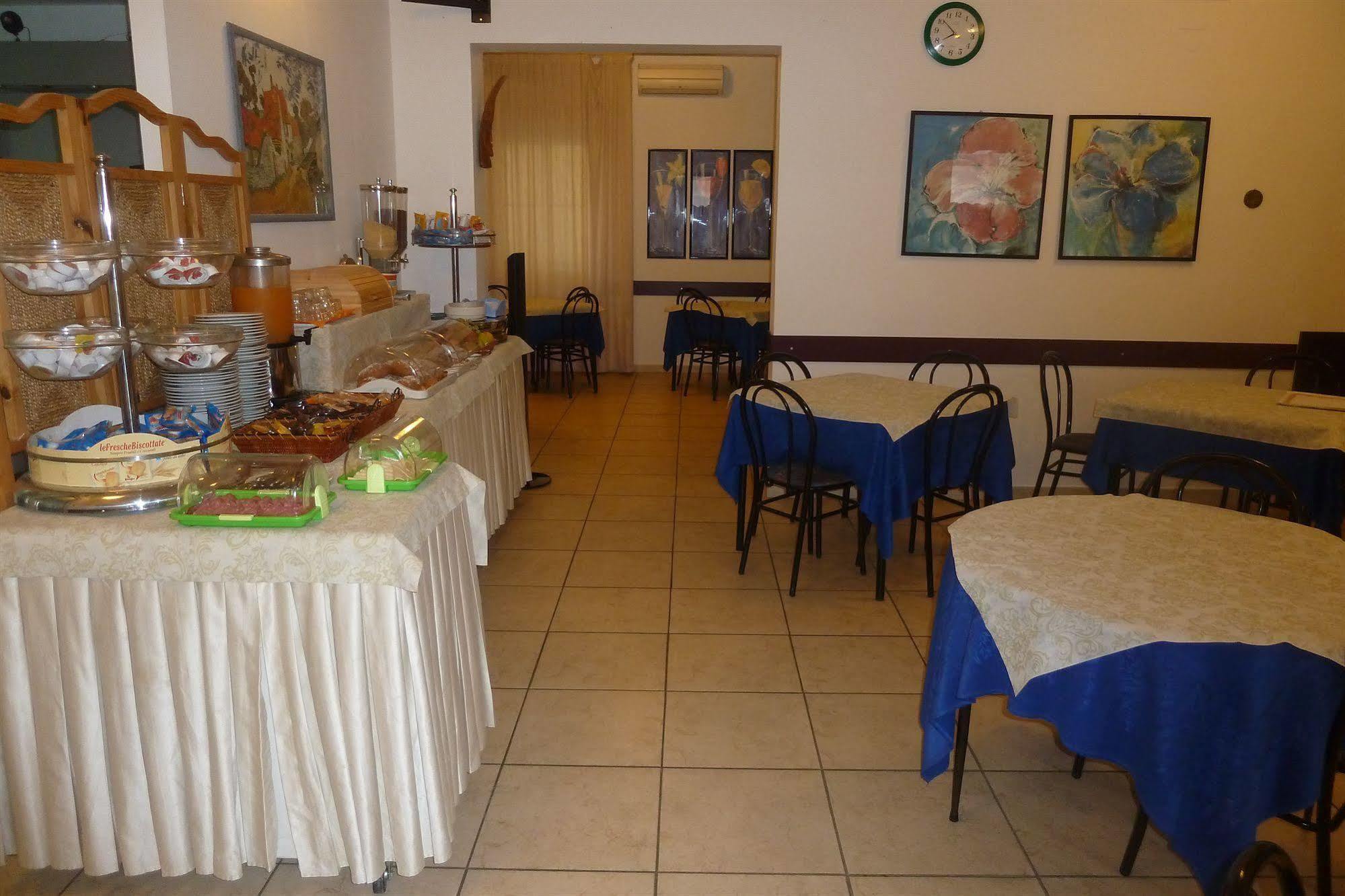 Hotel Abamar Rimini Exteriör bild